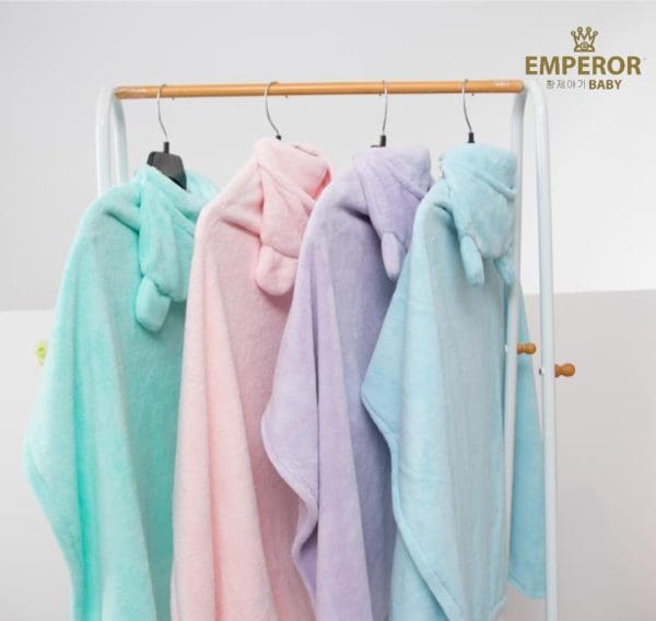 Hooded Towel - Image 2